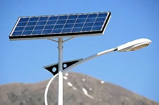 Lampu Jalan Solar Panel